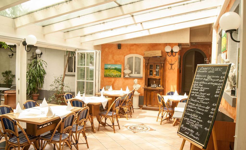 Dino'S Trinacria Hotel Friesenheim  Exterior photo